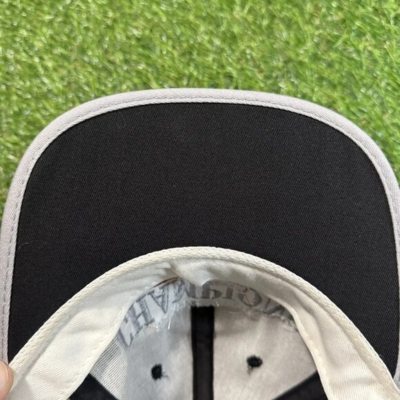 Vintage Detroit Red Wings Velcro Back Hat - Picture 10 of 11